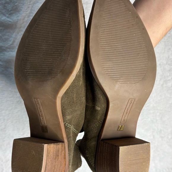 Steve Madden Olive Suede Ankle Booties - Picture 4 of 4